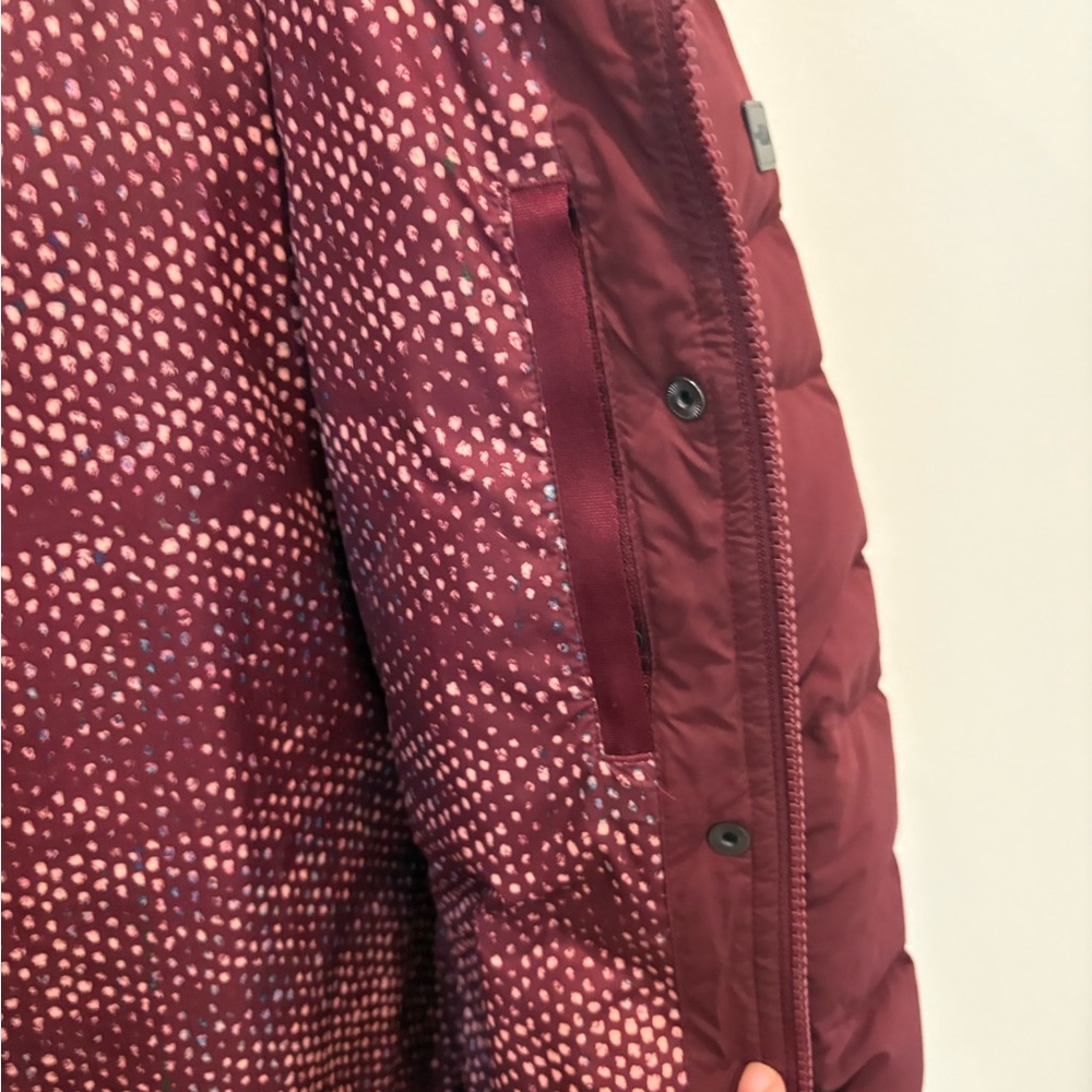 The North Face Long Jacket - Burgundy, Small - Picture 6 of 11